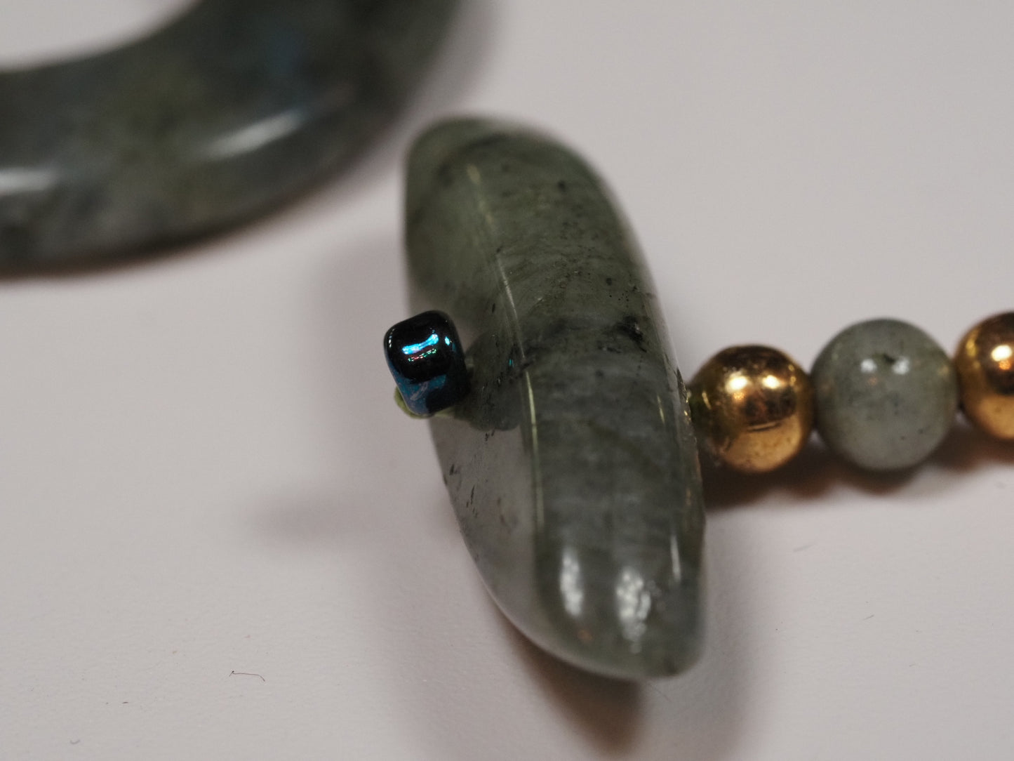 Sardonyx Agate and Labradorite Bracelet | Gold Plated | Toggle Clasp | Handmade Gemstone Bracelet | Boho Luxury