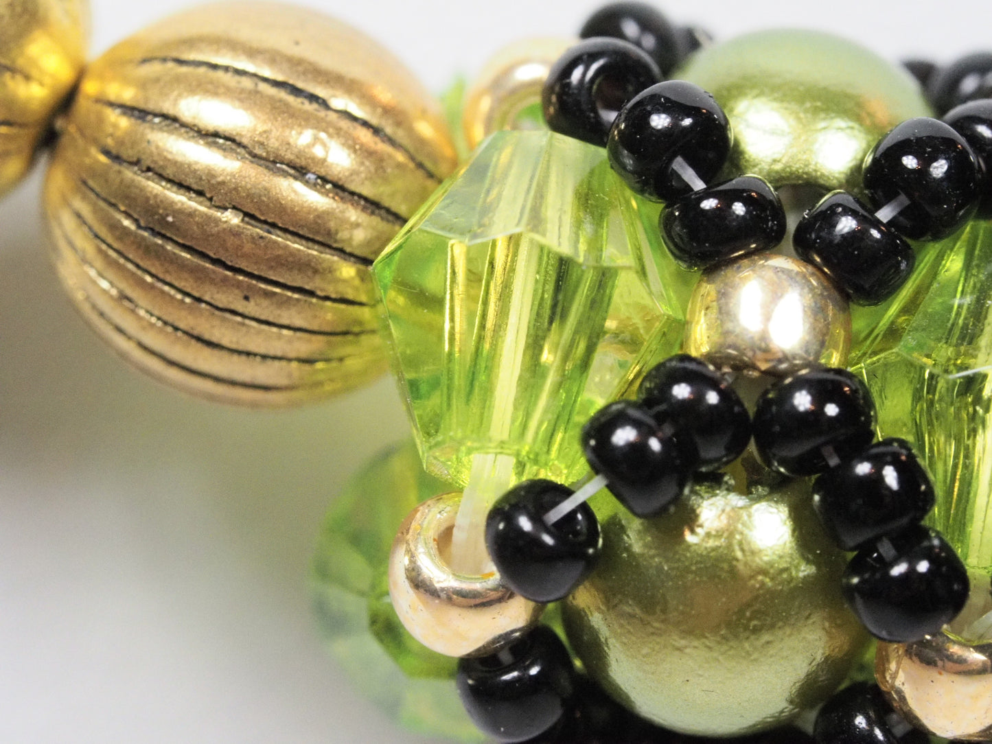 Black Agate and Peridot Green Crystal Choker | Tibetan Gold Beads | Memory Wire | Handmade Statement Necklaceen necklace