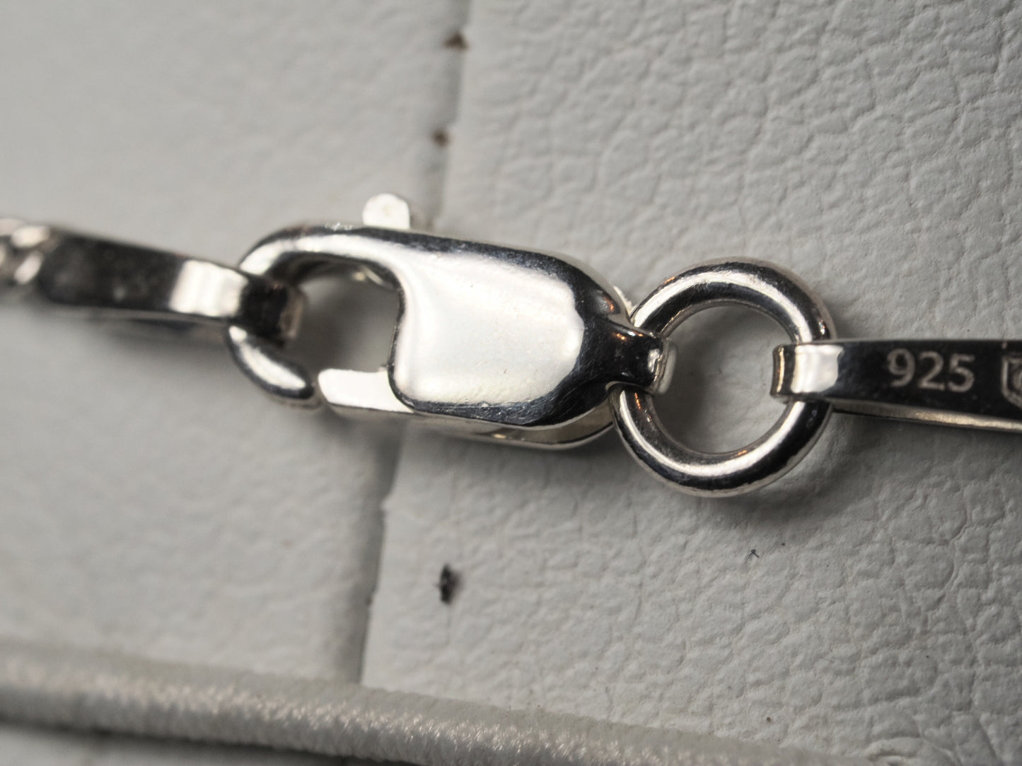 Sterling Silver Round Locket Necklace | Black Spinel Star Set | 925 Silver Figaro Chain | 18 Inch |&nbsp;