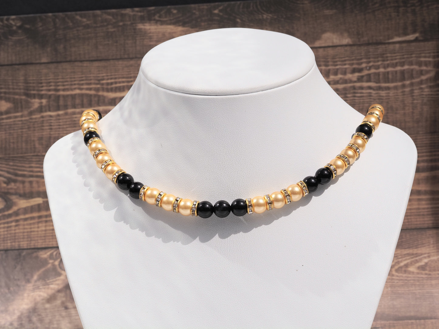 Gold Shell Pearl & Black Agate Necklace | Rhinestone Rondelles | Gold Plated Magnetic Clasp | Handmade Beaded Necklace