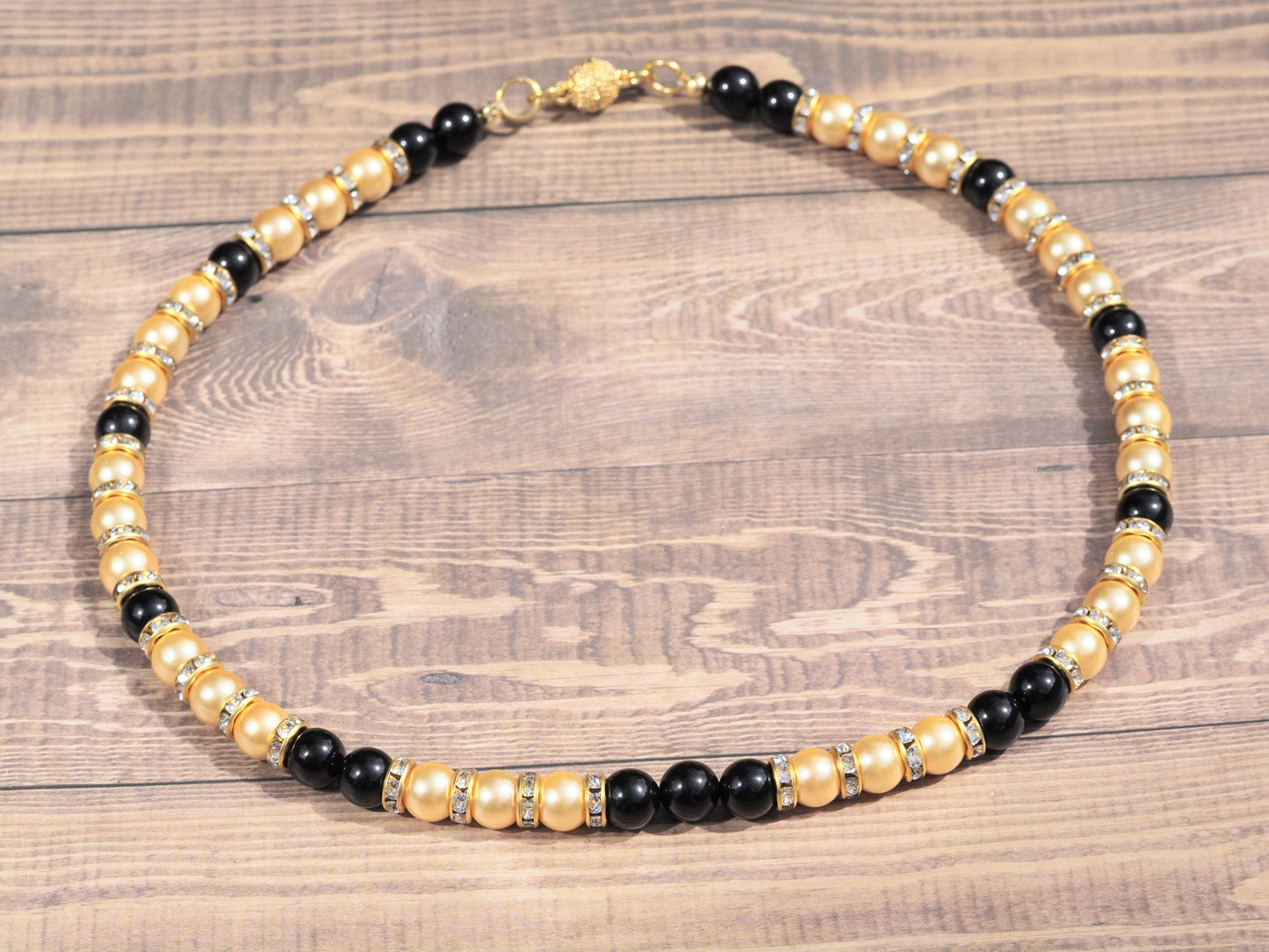 Gold Shell Pearl & Black Agate Necklace | Rhinestone Rondelles | Gold Plated Magnetic Clasp | Handmade Beaded Necklace